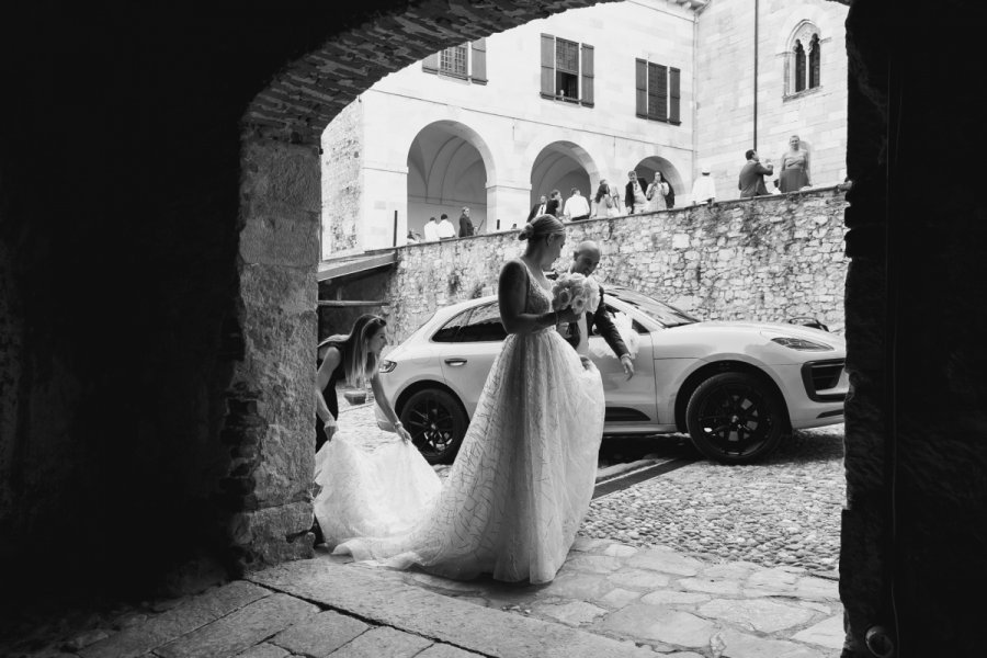 Foto Matrimonio Alessia e Matteo - Rocca di Angera (Lago Maggiore) (36)
