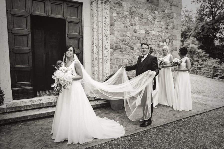 Foto Matrimonio Sabrina e Kieran - Castello di Tabiano (Italia ed Europa) (47)