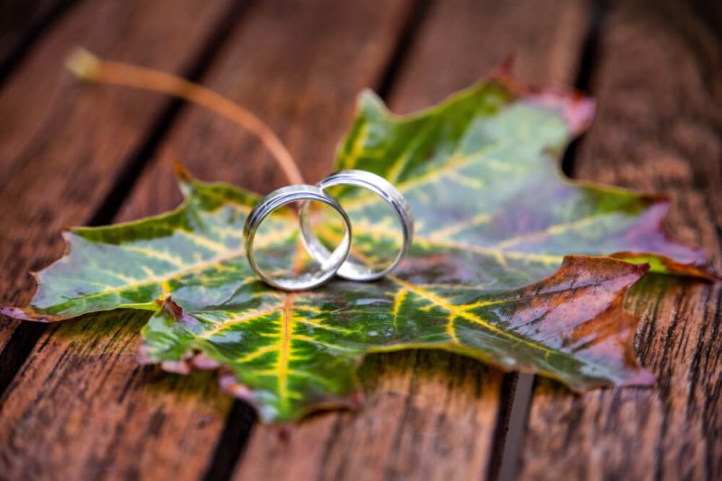 La magia dell’autunno per le foto del matrimonio