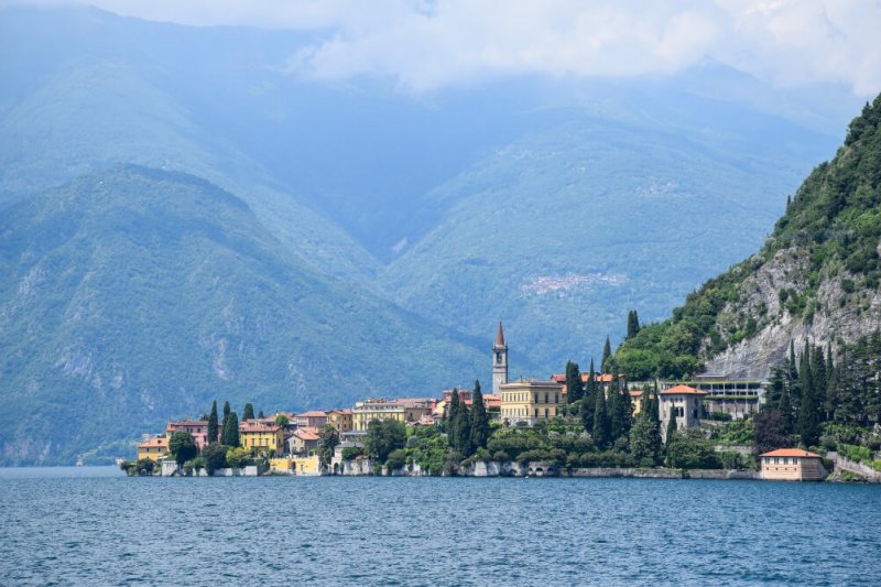 Album fotografici dei matrimoni svolti nella location Matrimonio sul Lago di Como: alla scoperta delle location più belle