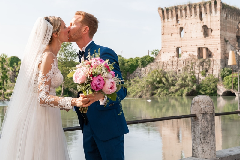 POSTI SPECIALI A MILANO PER UN FOTOREPORTER DI MATRIMONIO