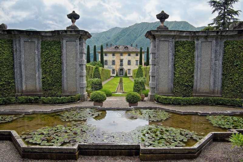 Album fotografici dei matrimoni svolti nella location Matrimonio civile chic sul lungolago di Como