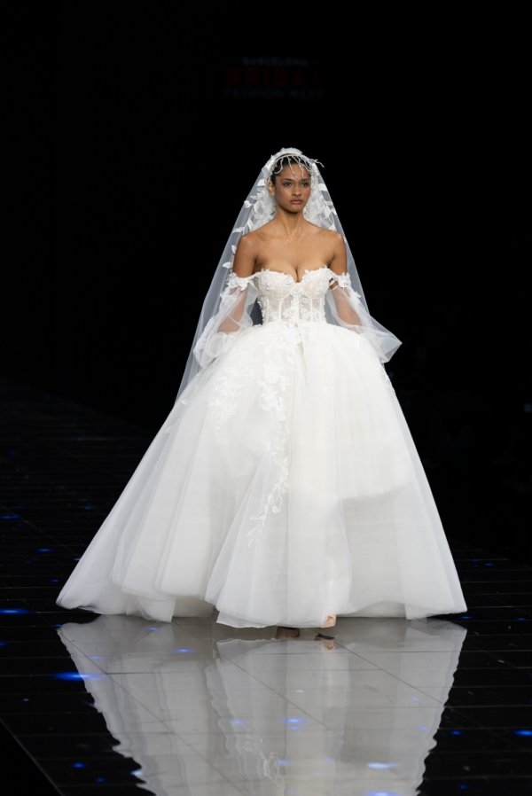 Barcelona Bridal Fashion Week - Julia Kontogruni - Foto 1