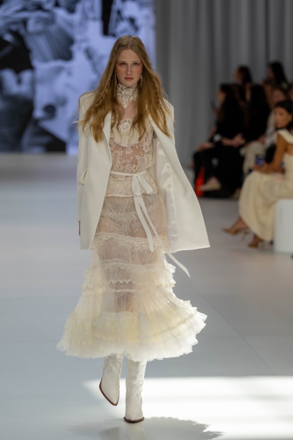 Barcellona Bridal Fashion Week Yolancrisis - Foto 1