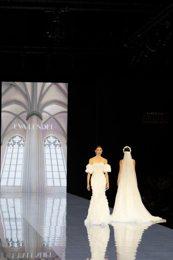 Barcelona Bridal Fashion Week - Eva Lendel - Foto 3