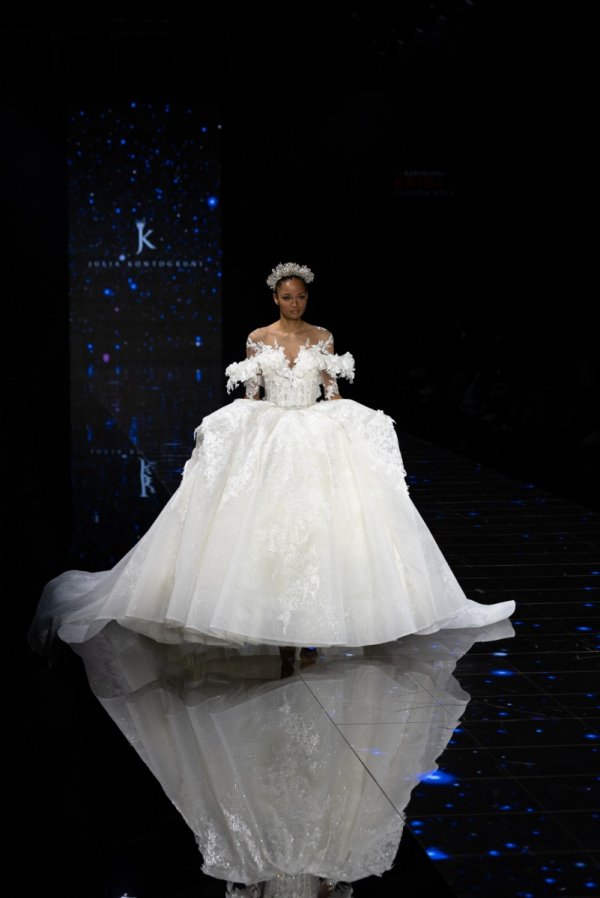 Barcelona Bridal Fashion Week - Julia Kontogruni - Foto 3