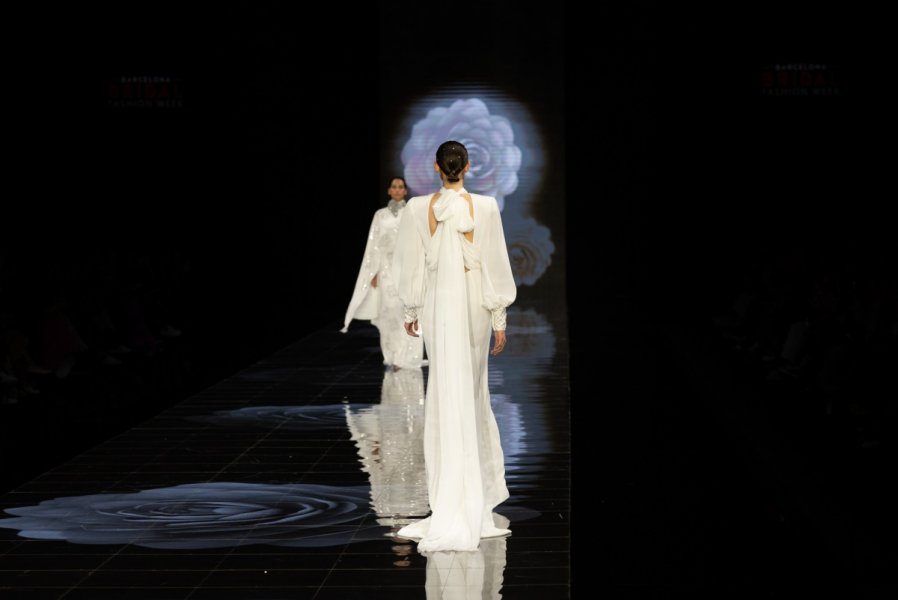 Barcelona Bridal Fashion Week - Sanchis - Foto 8