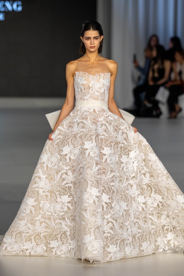 Barcellona Bridal Fashion Week Wang Feng - Foto 12