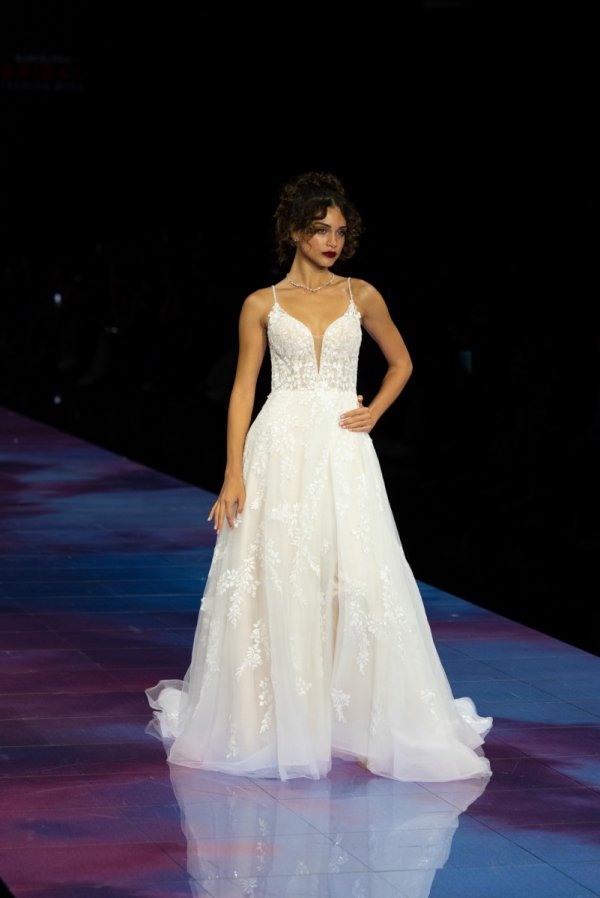 Barcelona Bridal Fashion Week - Demetrios - Foto 15