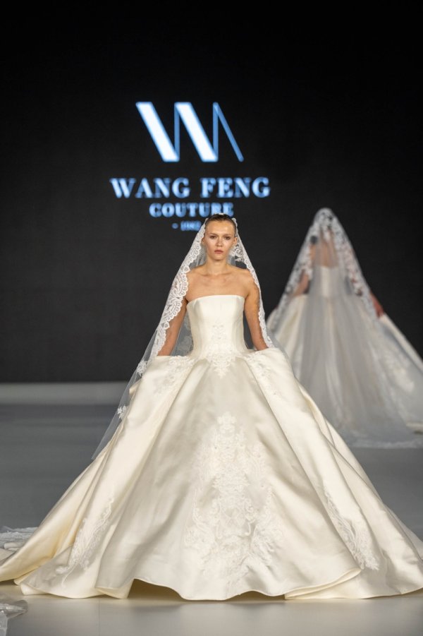 Barcellona Bridal Fashion Week Wang Feng - Foto 15