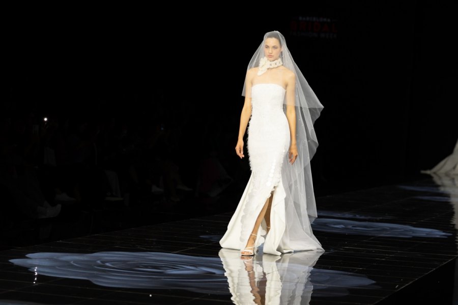 Barcelona Bridal Fashion Week - Sanchis - Foto 17