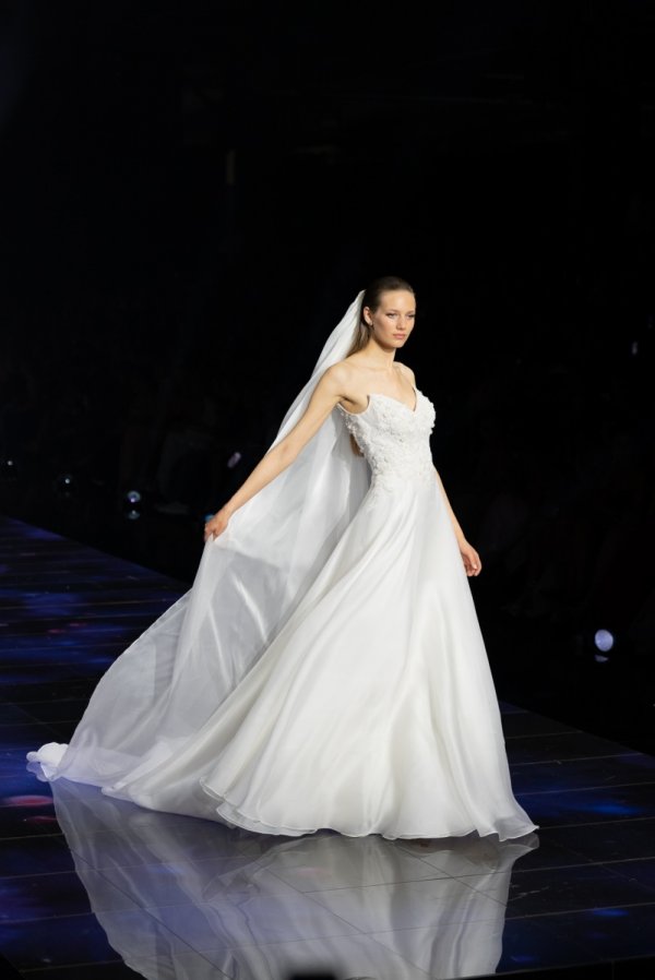 Barcelona Bridal Fashion Week - Pronovias - Foto 21