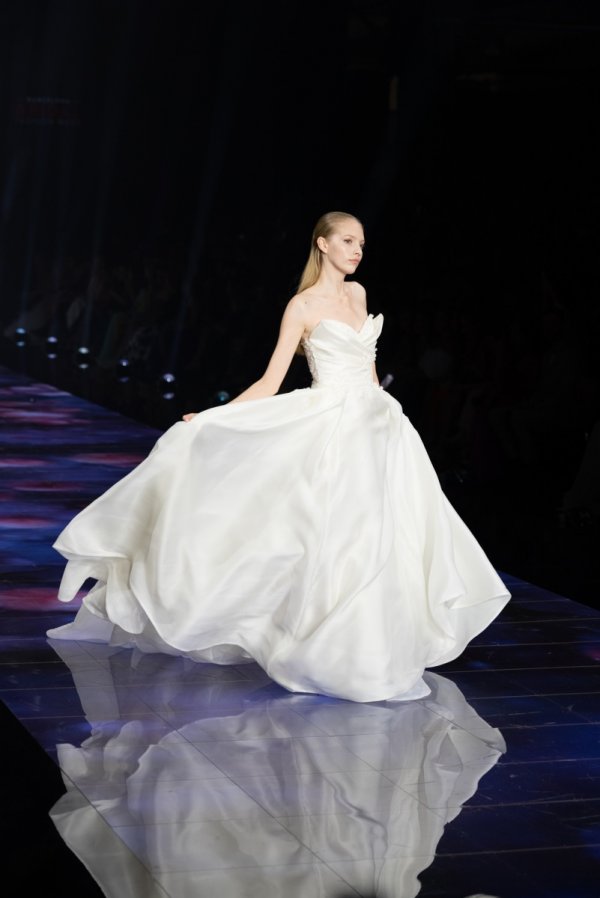 Barcelona Bridal Fashion Week - Pronovias - Foto 22