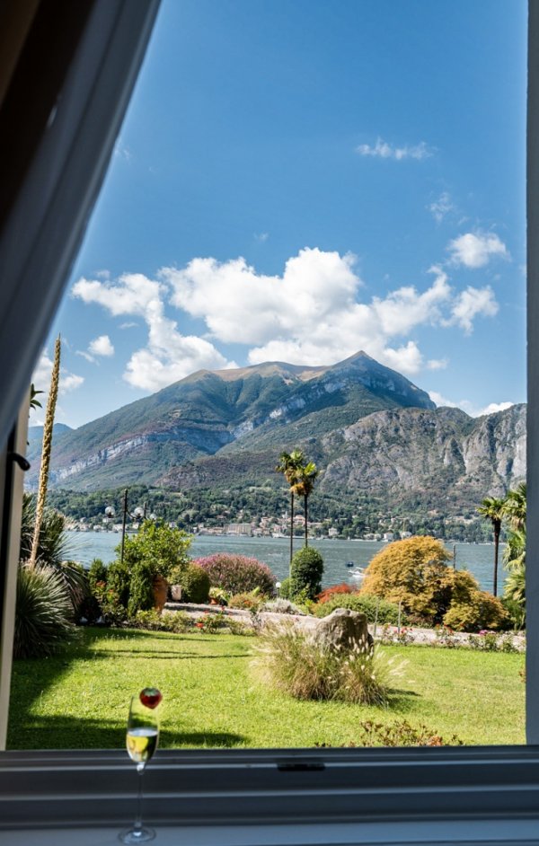 Foto Matrimonio Rebecca e Stefano - Villa Aura del Lago Limonta (Lago di Como) (1)