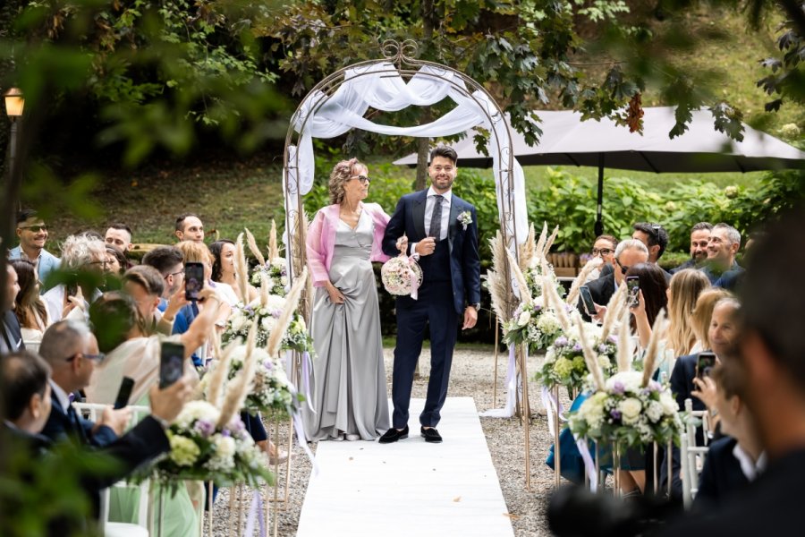 Foto Matrimonio Lucia e Lorenzo - Castello Di Marne (Bergamo) (8)