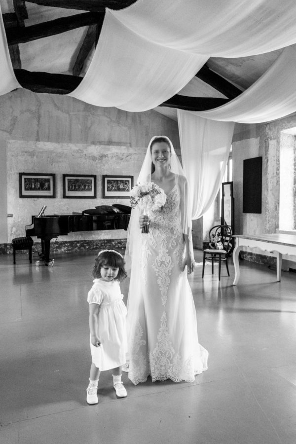 Foto Matrimonio Nicole e Simone - Villa Bossi (Varese) (10)