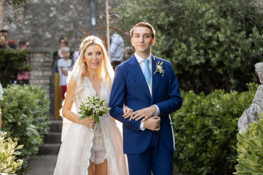 Foto Matrimonio Chiara e Antonio - Ristorante Relais La Speranzina (Lago di Garda) (12)