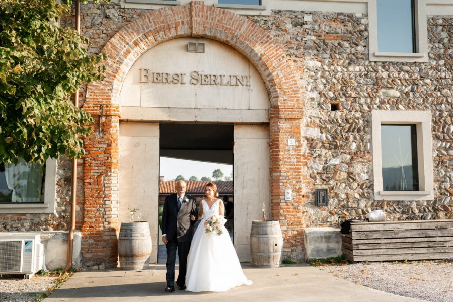 Foto Matrimonio Valentina e Alberto - Cantine Bersi Serlini (Franciacorta) (17)