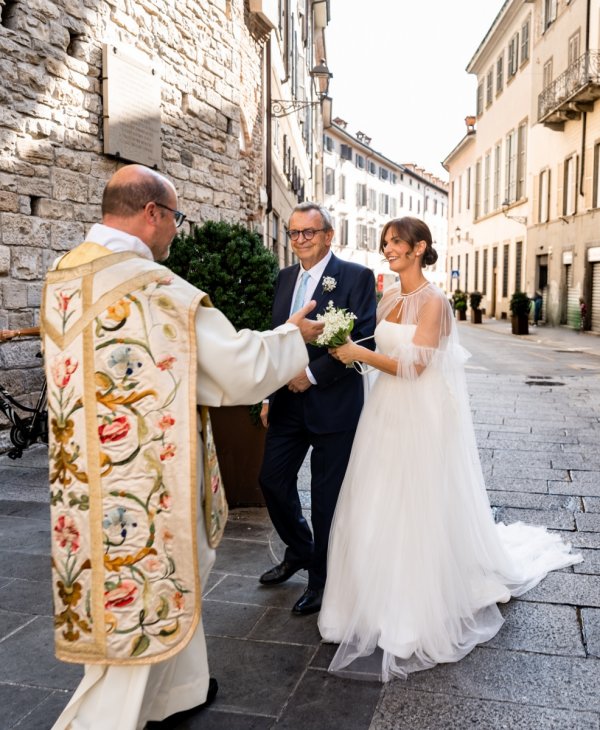 Foto Matrimonio Giulia e Alessio - Cantine Ca' Del Bosco (Franciacorta) (17)