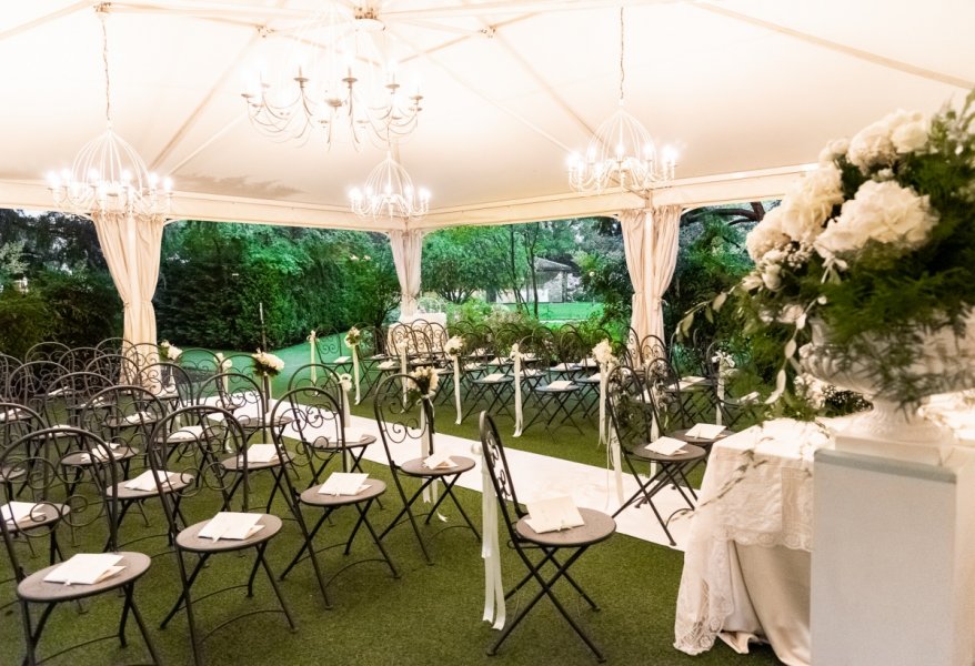 Foto Matrimonio Chiali e Matteo - Antico Borgo Della Madonnina (Lago di Lecco) (20)