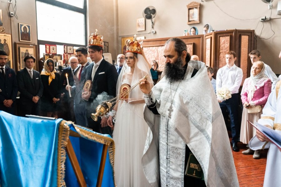 Foto Matrimonio Alessia e Peter - Chiesa Ortodossa dei Santi Sergio Serafino e Vincenzo (Milano) (22)