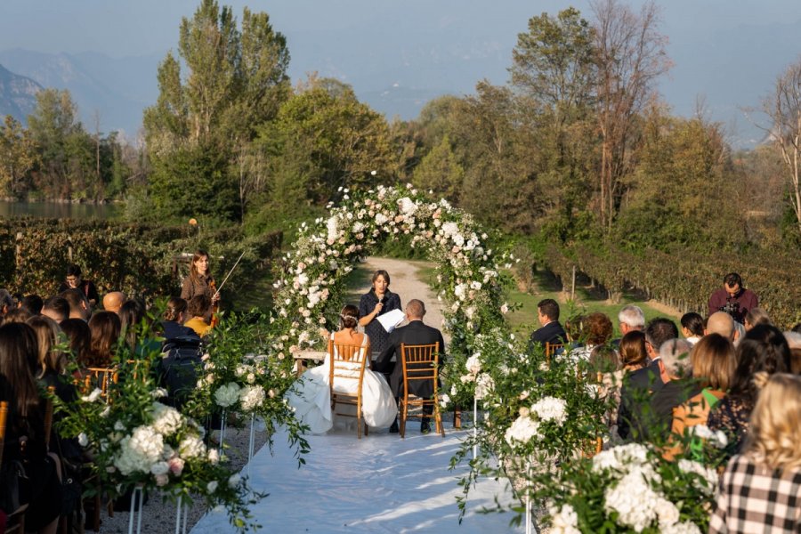 Foto Matrimonio Valentina e Alberto - Cantine Bersi Serlini (Franciacorta) (23)