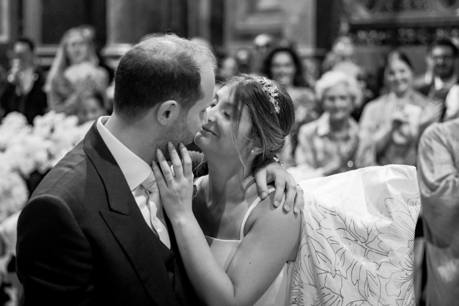 Foto Matrimonio Beatrice e Amaury - Ristorante Da Vittorio (Bergamo) (23)