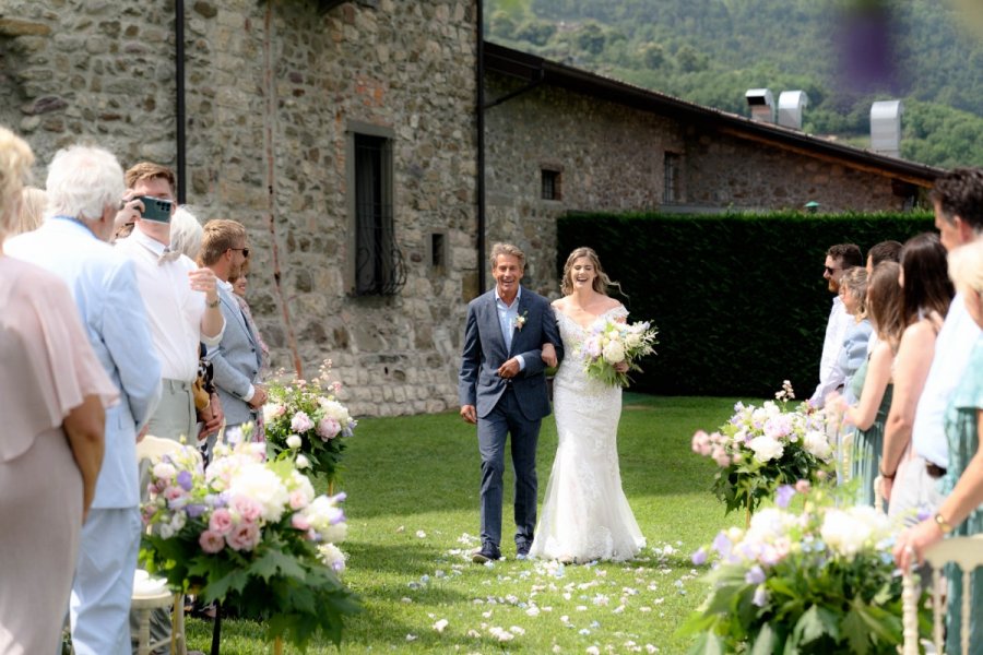 Foto Matrimonio Annemarijn e Jaro - Podere Castel Merlo Relais (Franciacorta) (23)