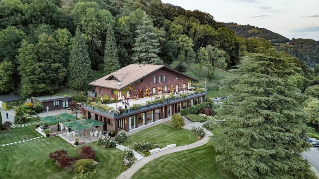 Foto Matrimonio Mattia Chiara e Simone - Tenuta Colle Piajo Resort (Bergamo) (25)