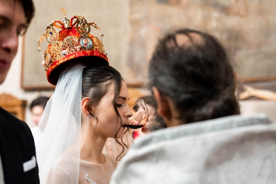 Foto Matrimonio Alessia e Peter - Chiesa Ortodossa dei Santi Sergio Serafino e Vincenzo (Milano) (32)