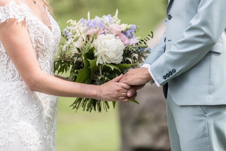 Foto Matrimonio Annemarijn e Jaro - Podere Castel Merlo Relais (Franciacorta) (32)