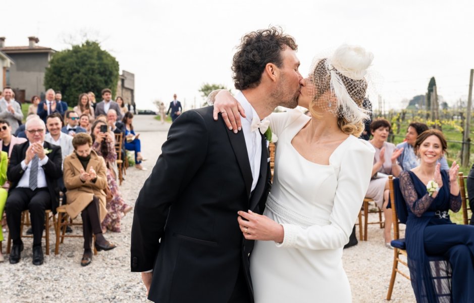 Foto Matrimonio Monica e Mauro - Cantine Bersi Serlini (Franciacorta) (33)