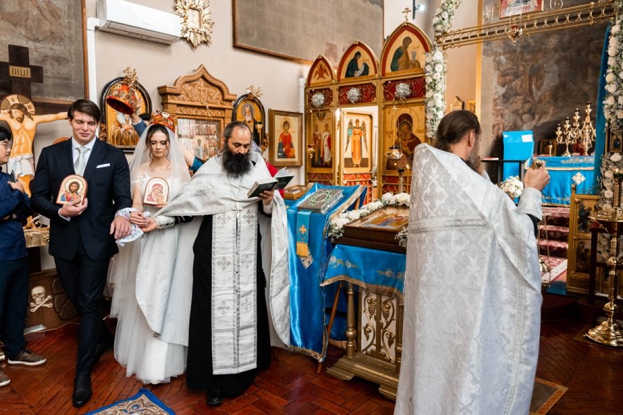 Foto Matrimonio Alessia e Peter - Chiesa Ortodossa dei Santi Sergio Serafino e Vincenzo (Milano) (34)