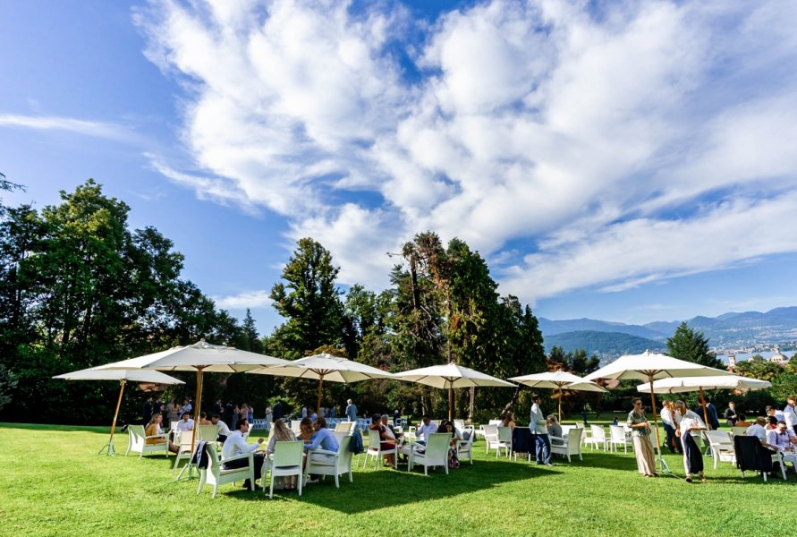 Foto Matrimonio Danielle e Daniel - Villa Muggia (Lago Maggiore) (35)