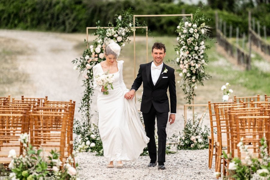 Foto Matrimonio Monica e Mauro - Cantine Bersi Serlini (Franciacorta) (38)