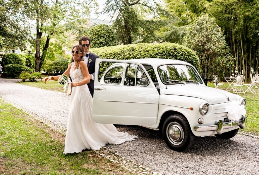 Foto Matrimonio Valentina e Tommaso - Villa Parravicino Sossnovsky Erba (Lago di Como) (41)