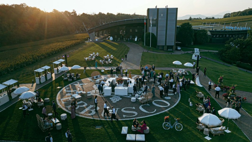 Foto Matrimonio Giulia e Alessio - Cantine Ca' Del Bosco (Franciacorta) (42)