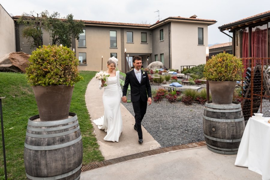 Foto Matrimonio Monica e Mauro - Cantine Bersi Serlini (Franciacorta) (44)