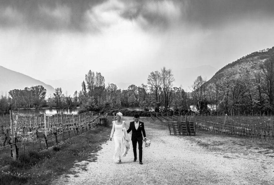 Foto Matrimonio Monica e Mauro - Cantine Bersi Serlini (Franciacorta) (51)