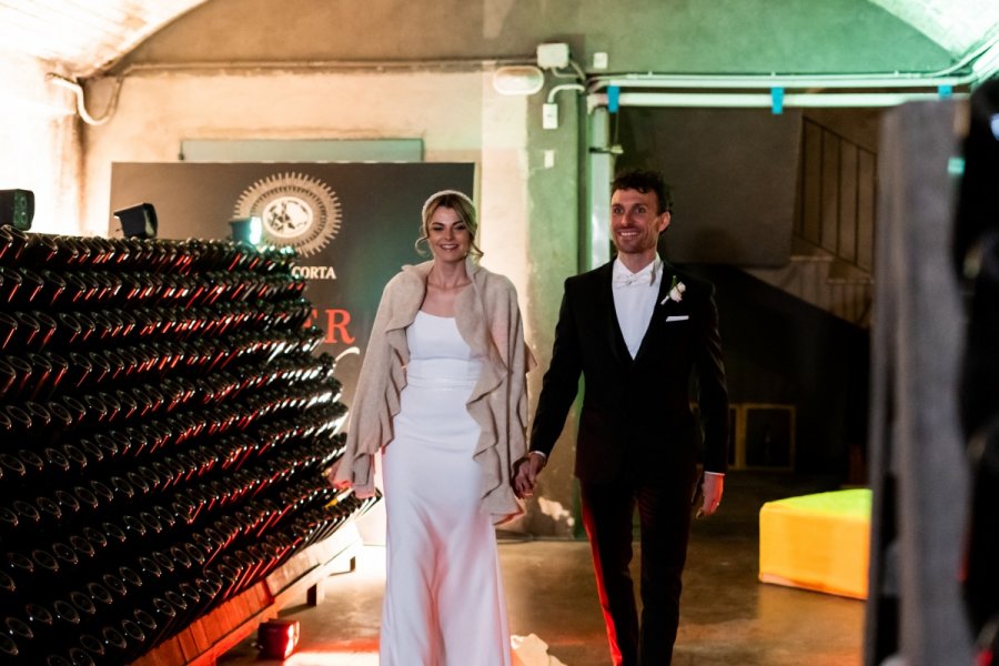 Foto Matrimonio Monica e Mauro - Cantine Bersi Serlini (Franciacorta) (57)