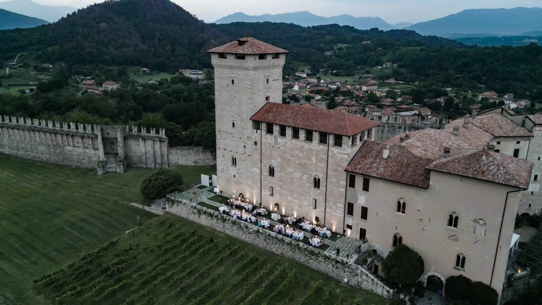 Foto Matrimonio Alessia e Matteo - Rocca di Angera (Lago Maggiore) (73)