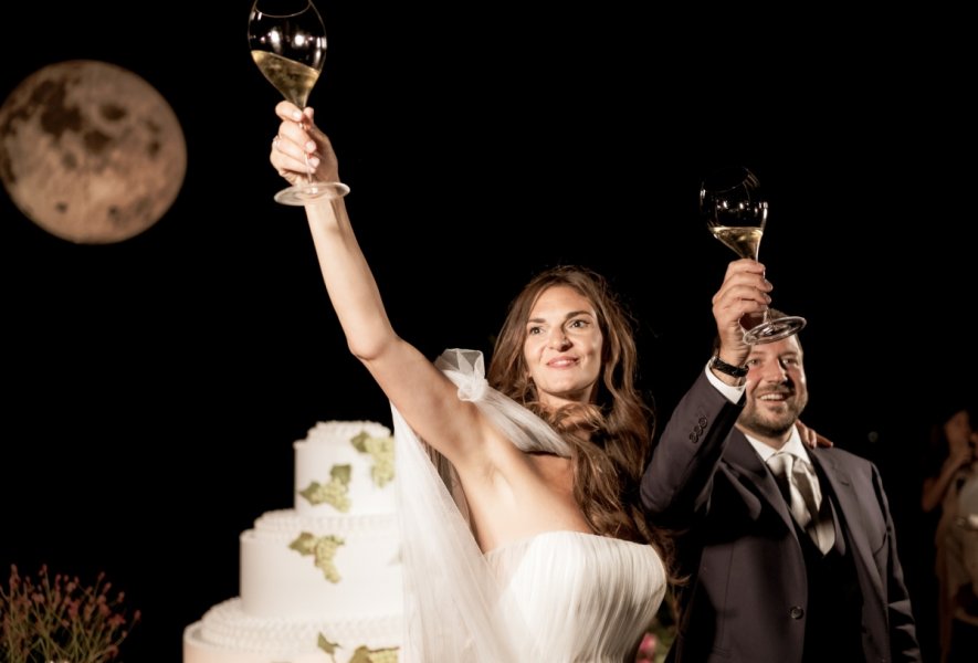 Foto Matrimonio Giulia e Alessio - Cantine Ca' Del Bosco (Franciacorta) (75)