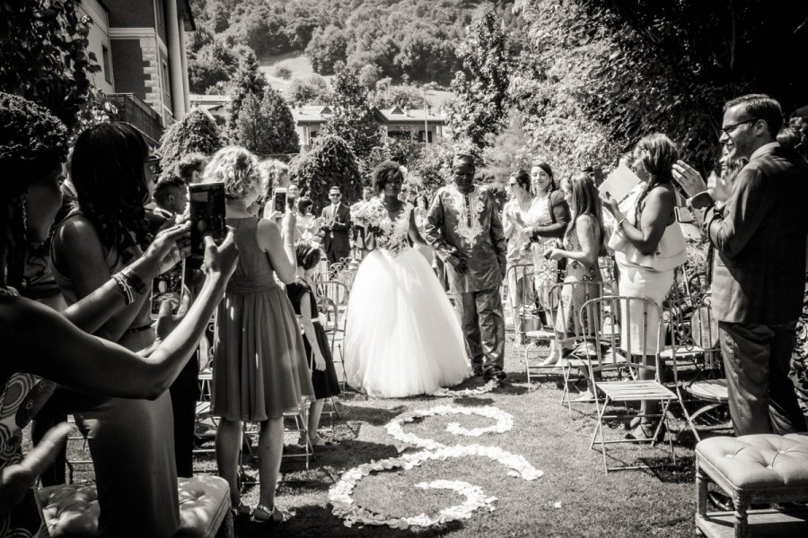 Foto Matrimonio Temko e Stefano - Tenuta La Laguna (Bergamo) (16)