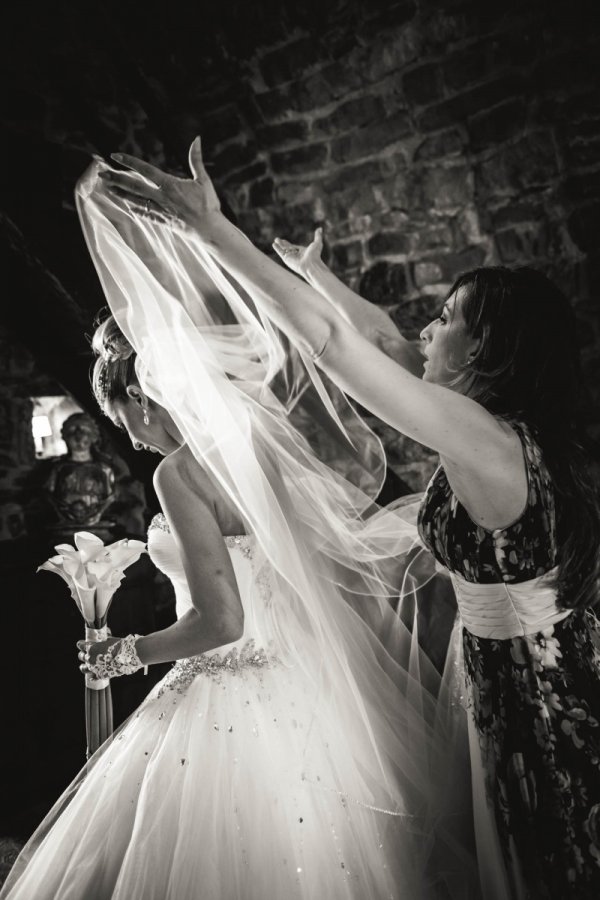 Foto Matrimonio Giusy e Luca - Castello Di Rossino (Lago di Como) (28)