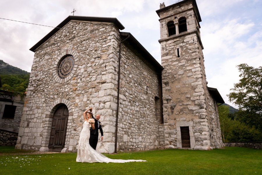 Foto Matrimonio Elisa e Silvan - Cantina Zanetta (Brescia) (66)