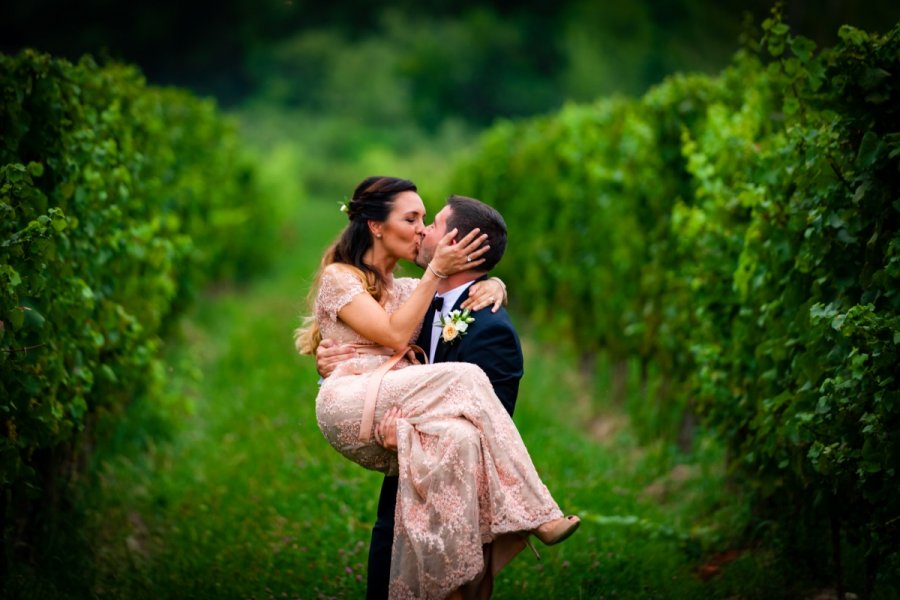 Foto Matrimonio Federica e Davide - Cantine Bersi Serlini (Franciacorta) (79)