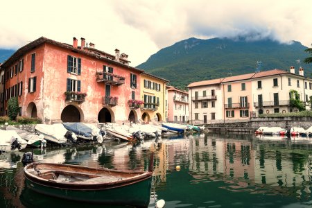 Album fotografici dei matrimoni svolti nella location Mandello del Lario