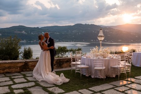 Album fotografici dei matrimoni svolti nella location Rocca di Angera