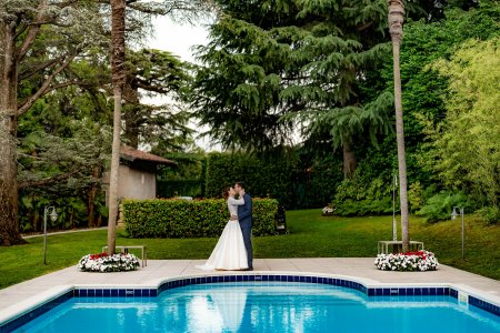 Album fotografici dei matrimoni svolti nella location Villa Aura del Lago Limonta