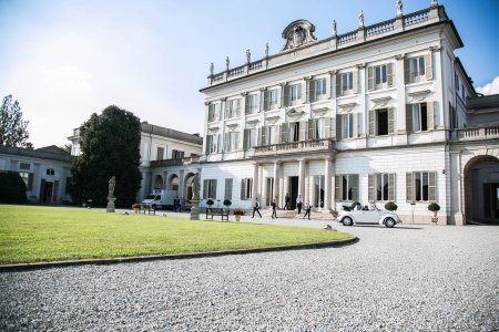 Album fotografici dei matrimoni svolti nella location Villa Borromeo